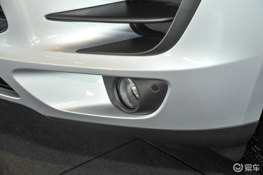 【保时捷macan2016款macan雾灯汽车图片-汽车图片大全】-易车网