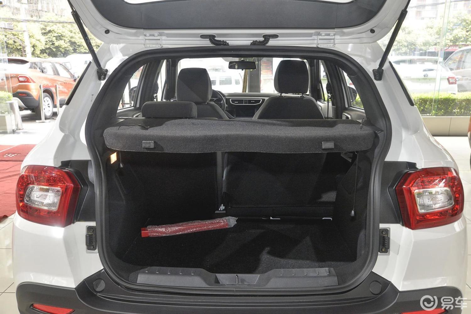 【中华v32015款1.5l 手动 智能型空间汽车图片-汽车图片大全】-易车