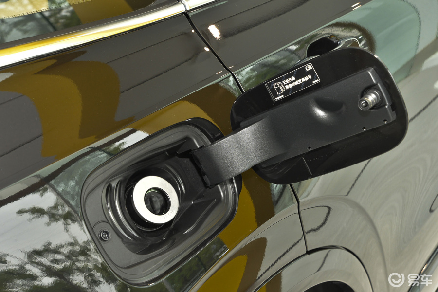 【沃尔沃xc902016款t5 智逸版 5座油箱盖汽车图片-汽车图片大全】