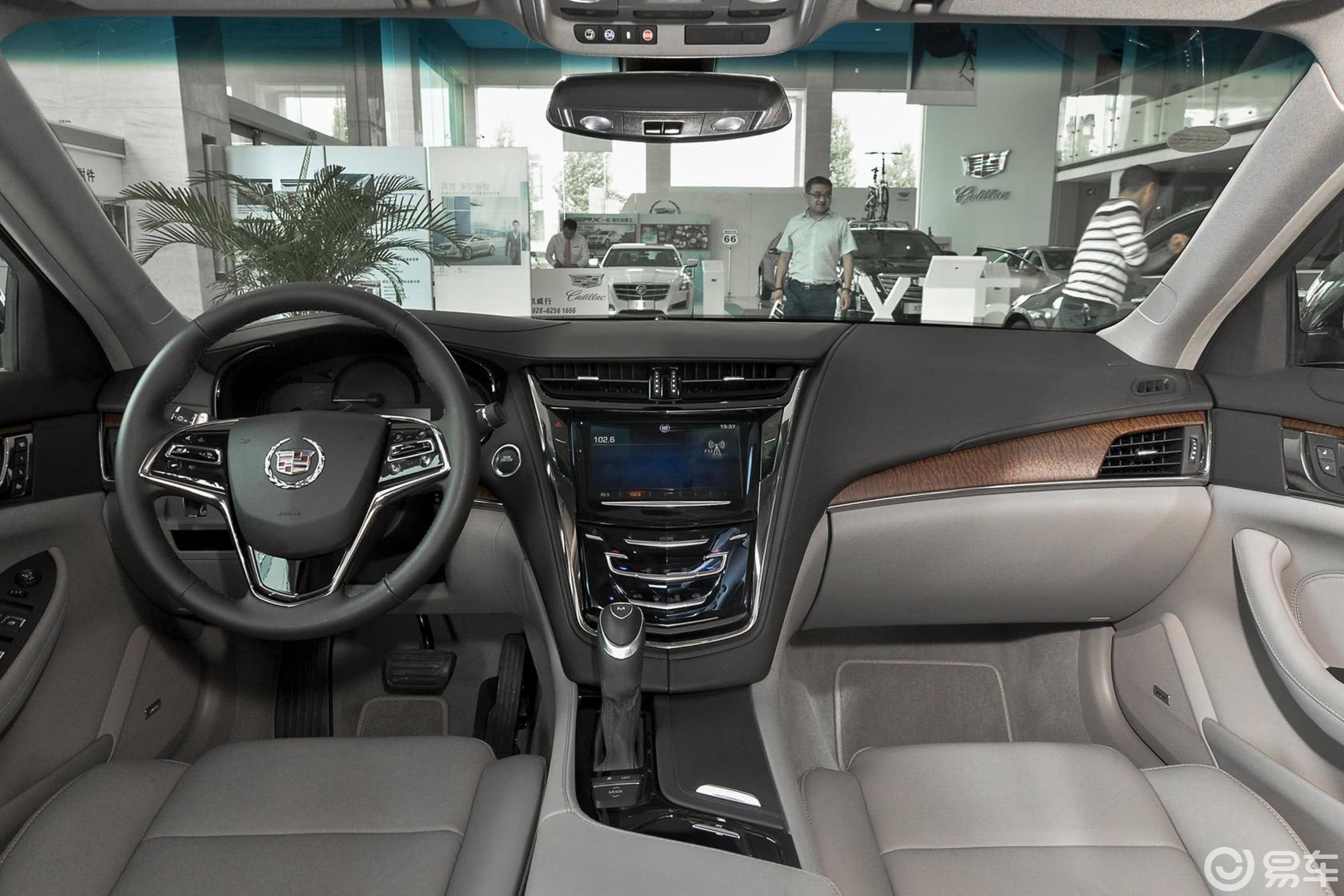 【凯迪拉克cts2014款28t 精英型内饰全景正拍汽车图片-汽车图片大全】