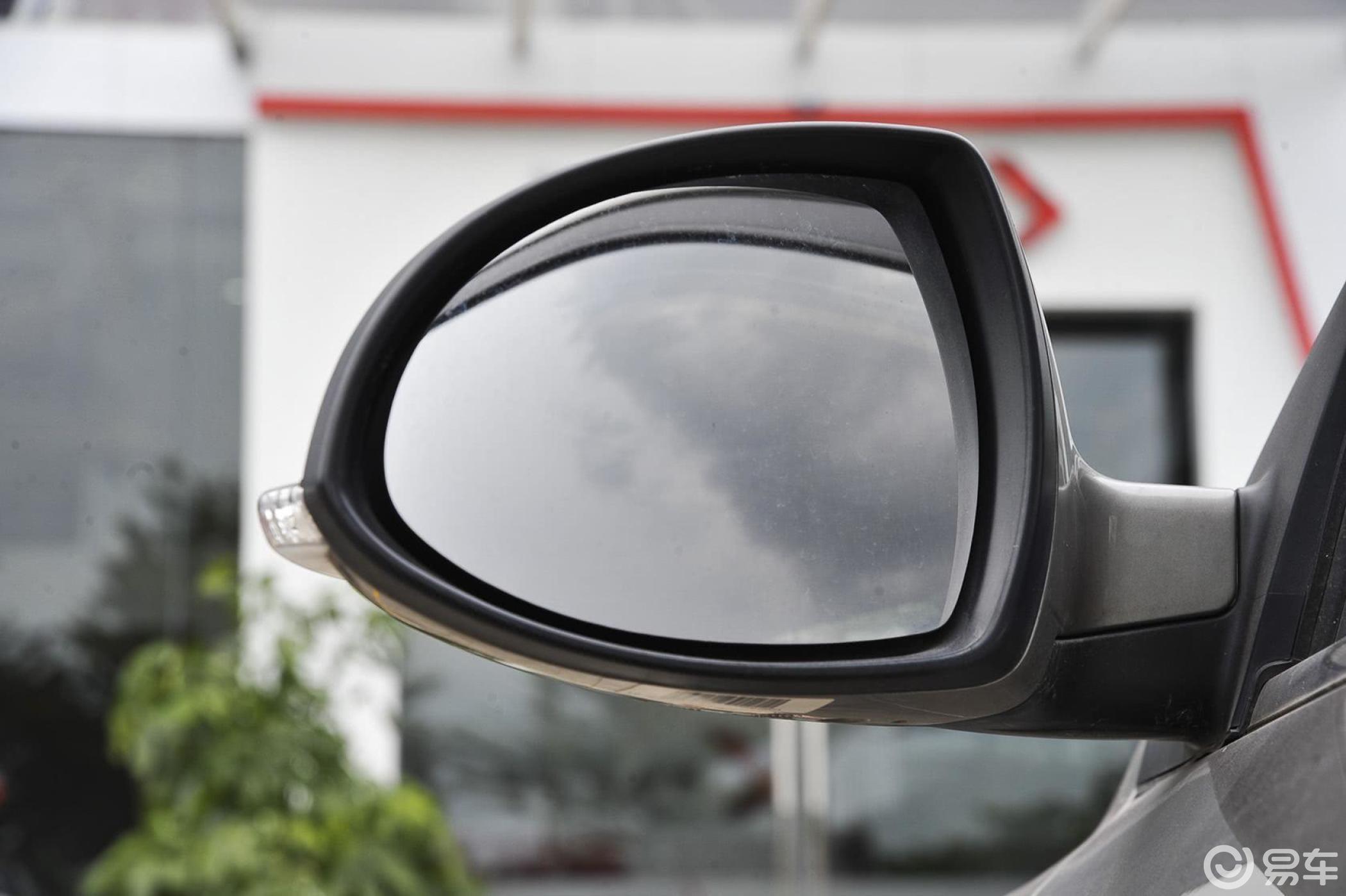 8t cvt 优雅版后视镜镜面(后)汽车图片-汽车图片大全】-易车