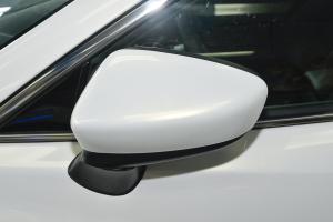 尾标油箱盖车门外拉手后视镜镜面(后)后视镜转向灯(前)轮胎花纹轮胎