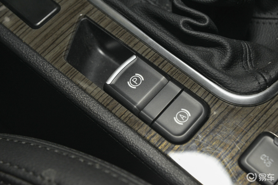 5t 手动 两驱 精英型驻车制动(手刹,电子,脚刹)汽车图片-汽车图片大全