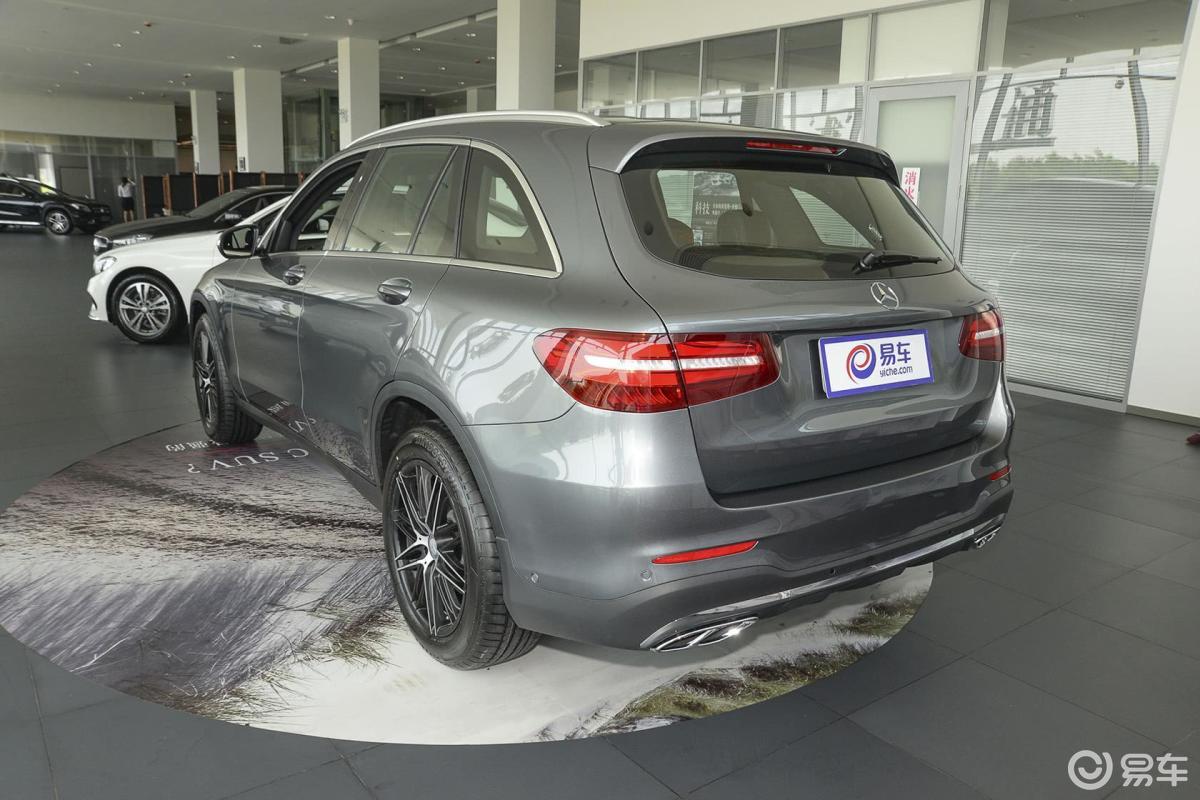 【奔驰glc amg2015款amg glc 43 4matic侧后45度车头向左水平汽车图片