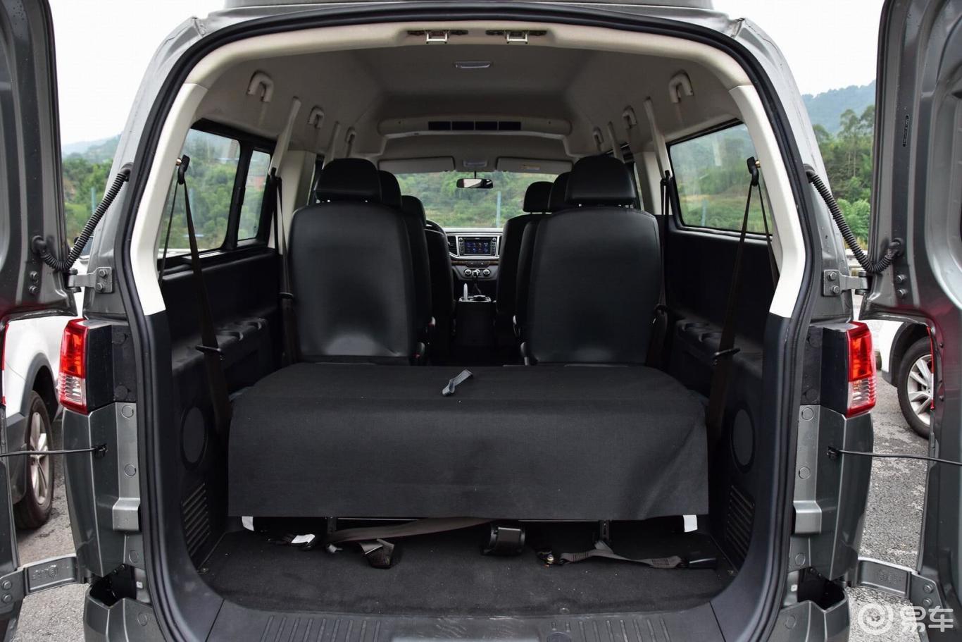 8l 手动 豪华型 7/9座】北汽幻速h6_1.