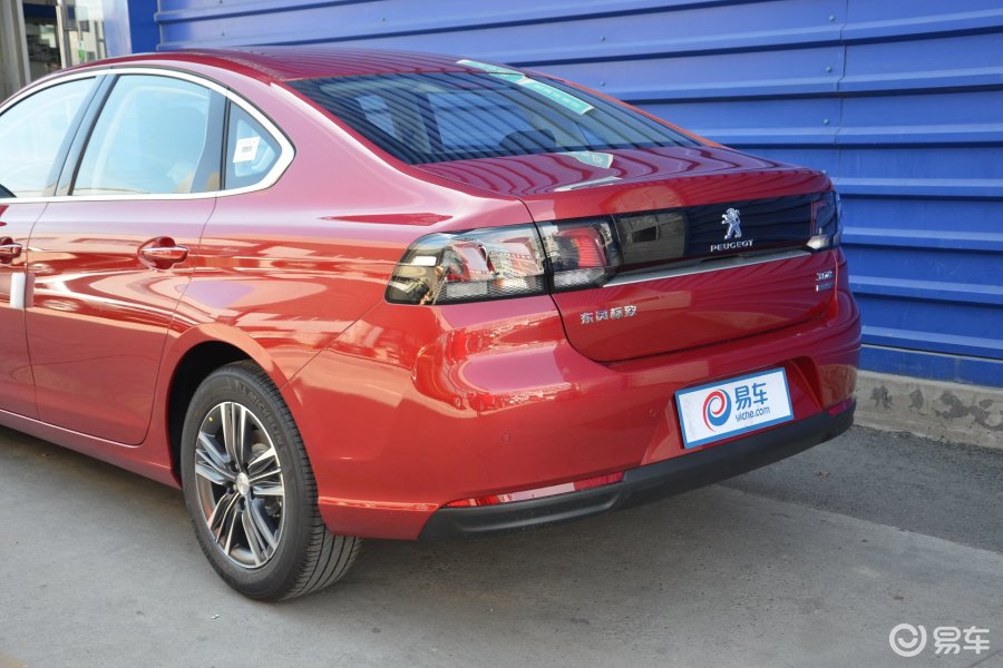 【东风标致3082016款1.