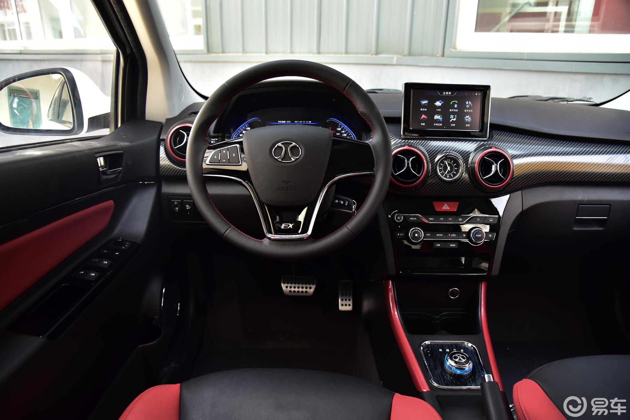 【北汽新能源ex2017款ex260 乐酷版内饰汽车图片-汽车图片大全】-易车