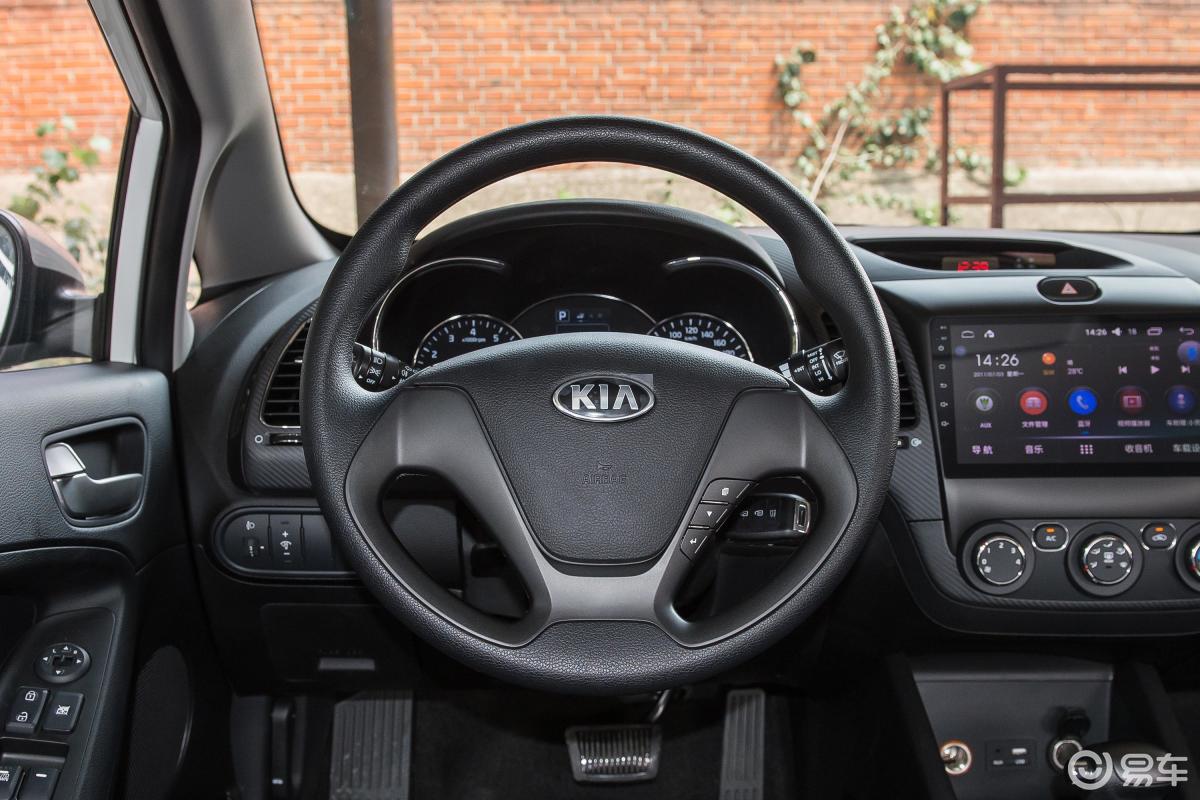 【起亚k32016款1.