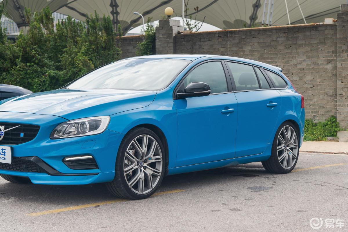 【沃尔沃v602017款polestar侧前45度车头向右水平汽车图片-汽车图片