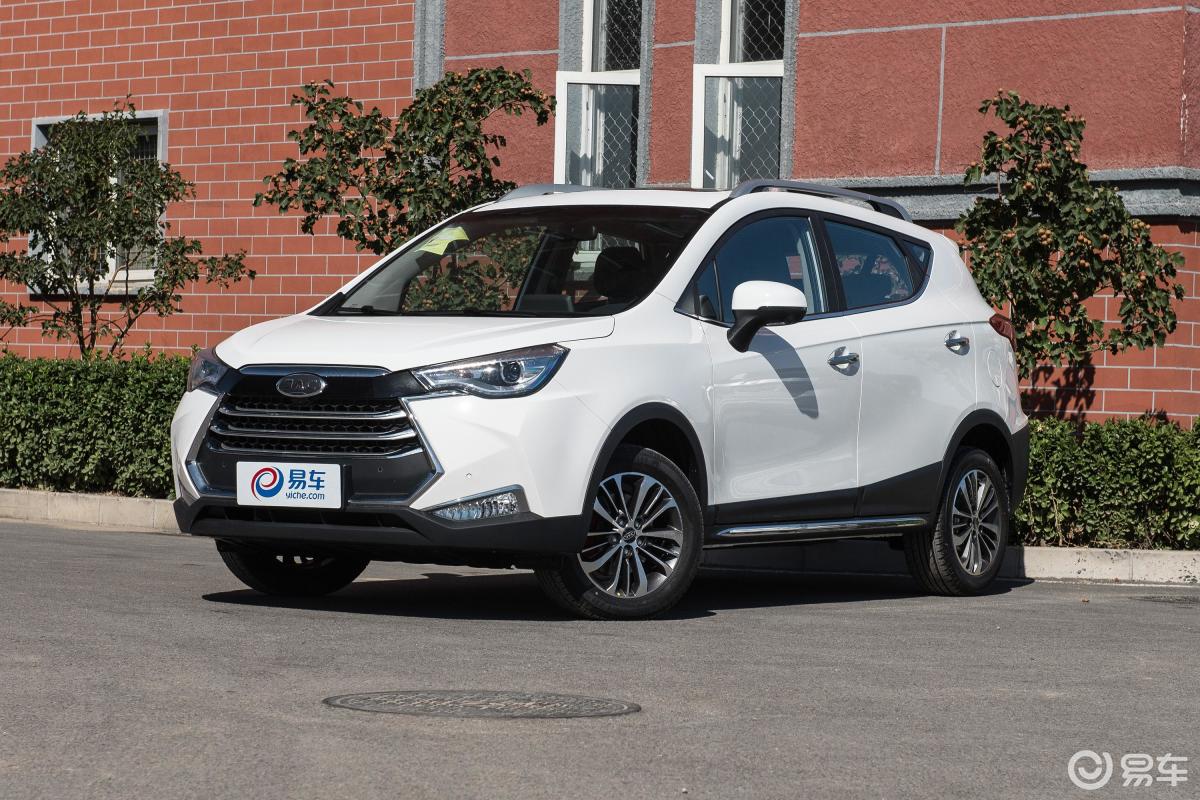 5l 手动 豪华智能版侧前45度车头向左水平汽车图片-汽车图片大全】