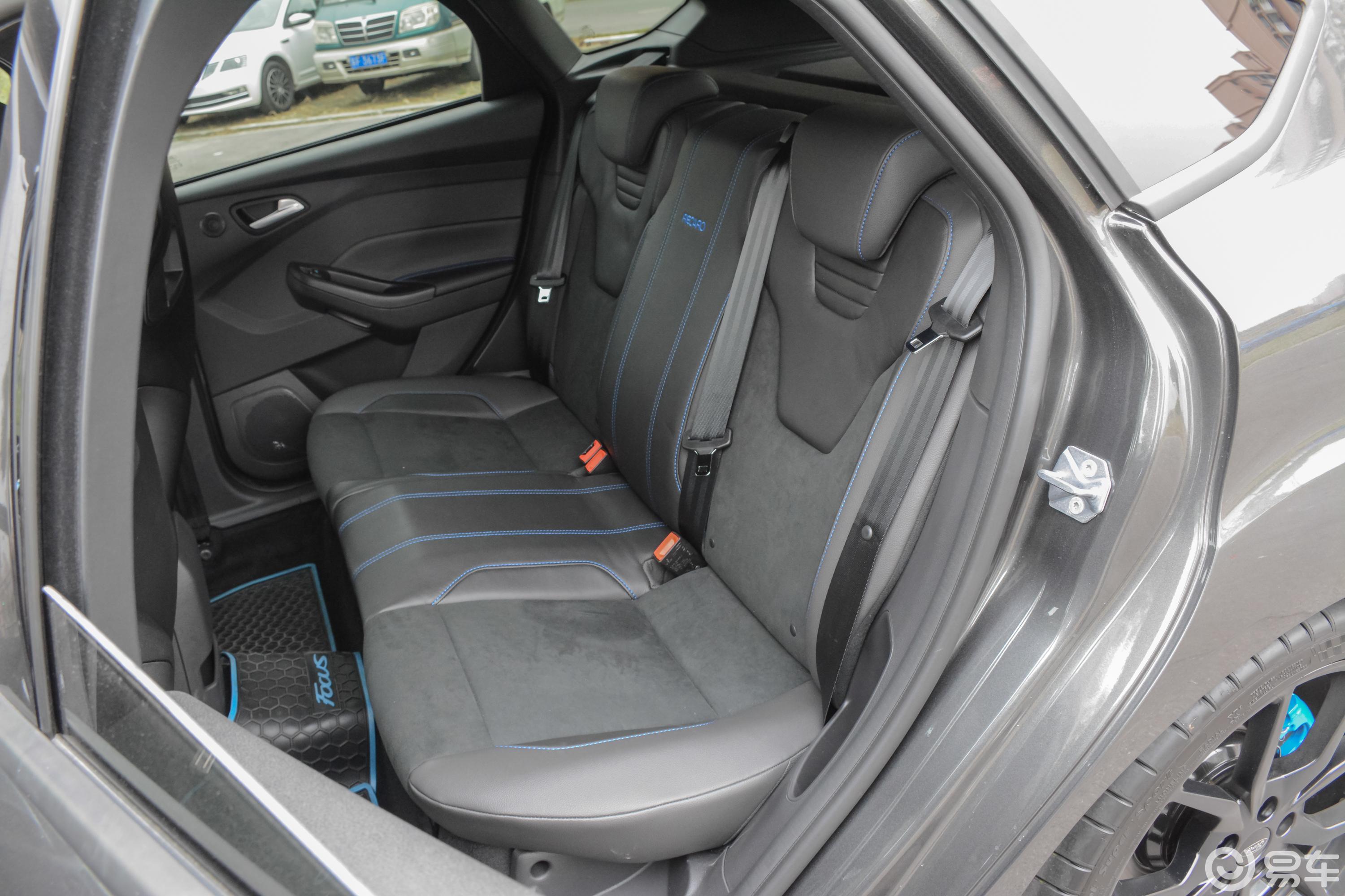 【福克斯(进口)2016款rs 2.