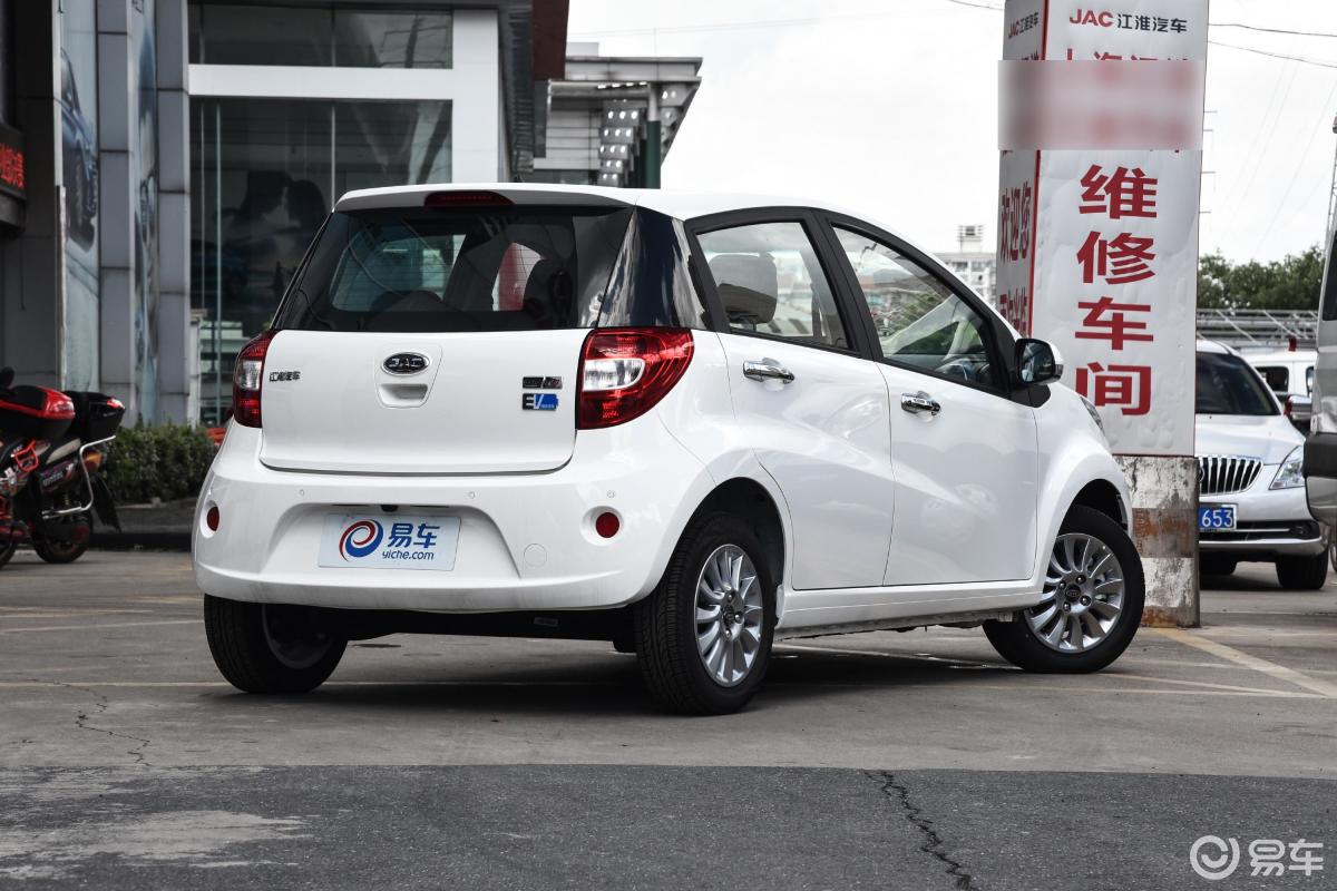 【江淮iev6e2017款iev6e侧后45度车头向右水平汽车图片-汽车图片大全