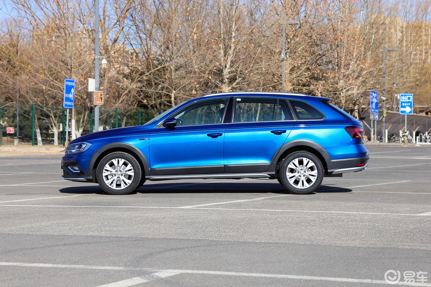 一汽-大众  蔚领 2018款  2020款  2018款  2017款  230tsi 双离合