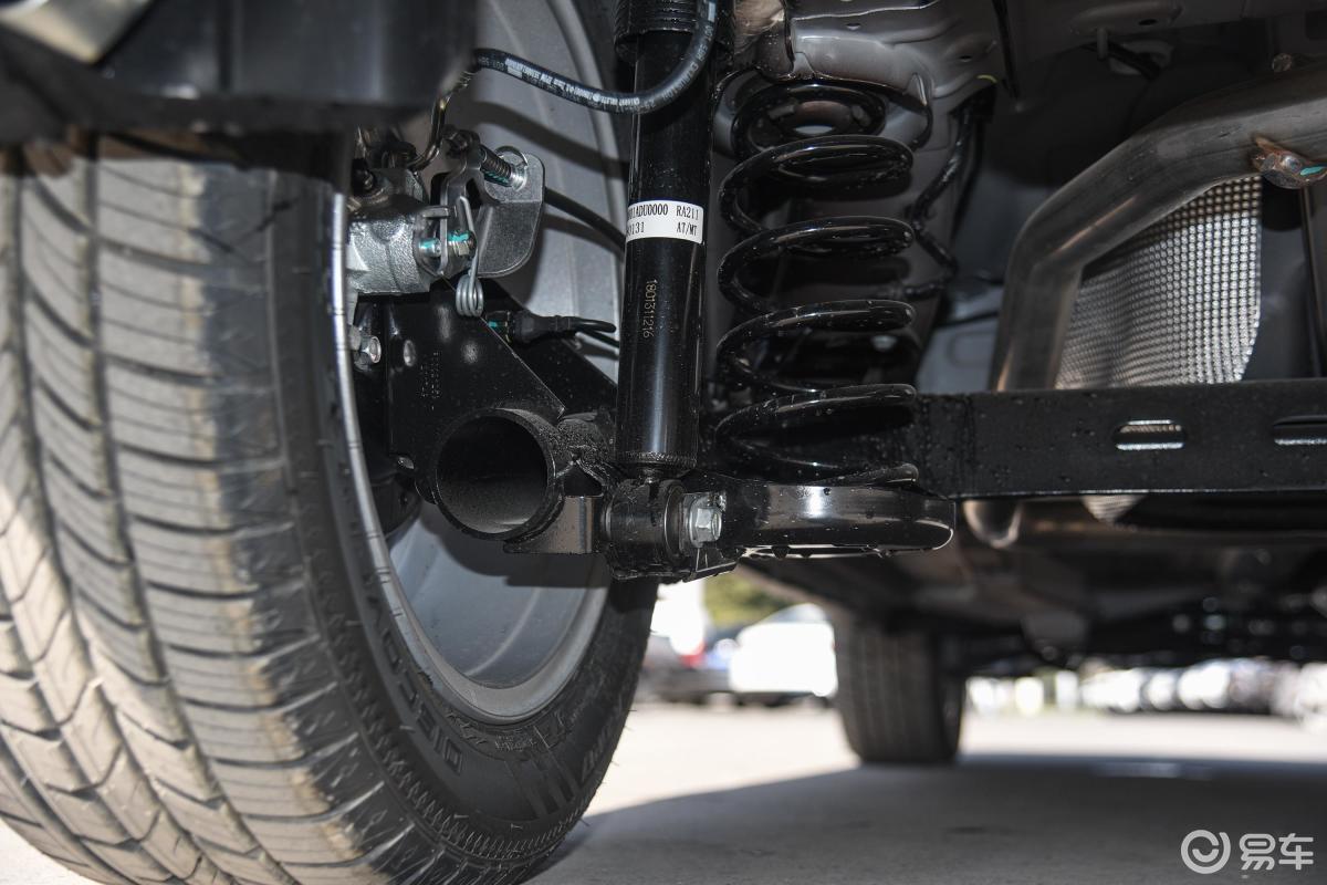 【传祺gs32017款150n 手动 精英版侧前45度车头向右水平汽车图片-汽车