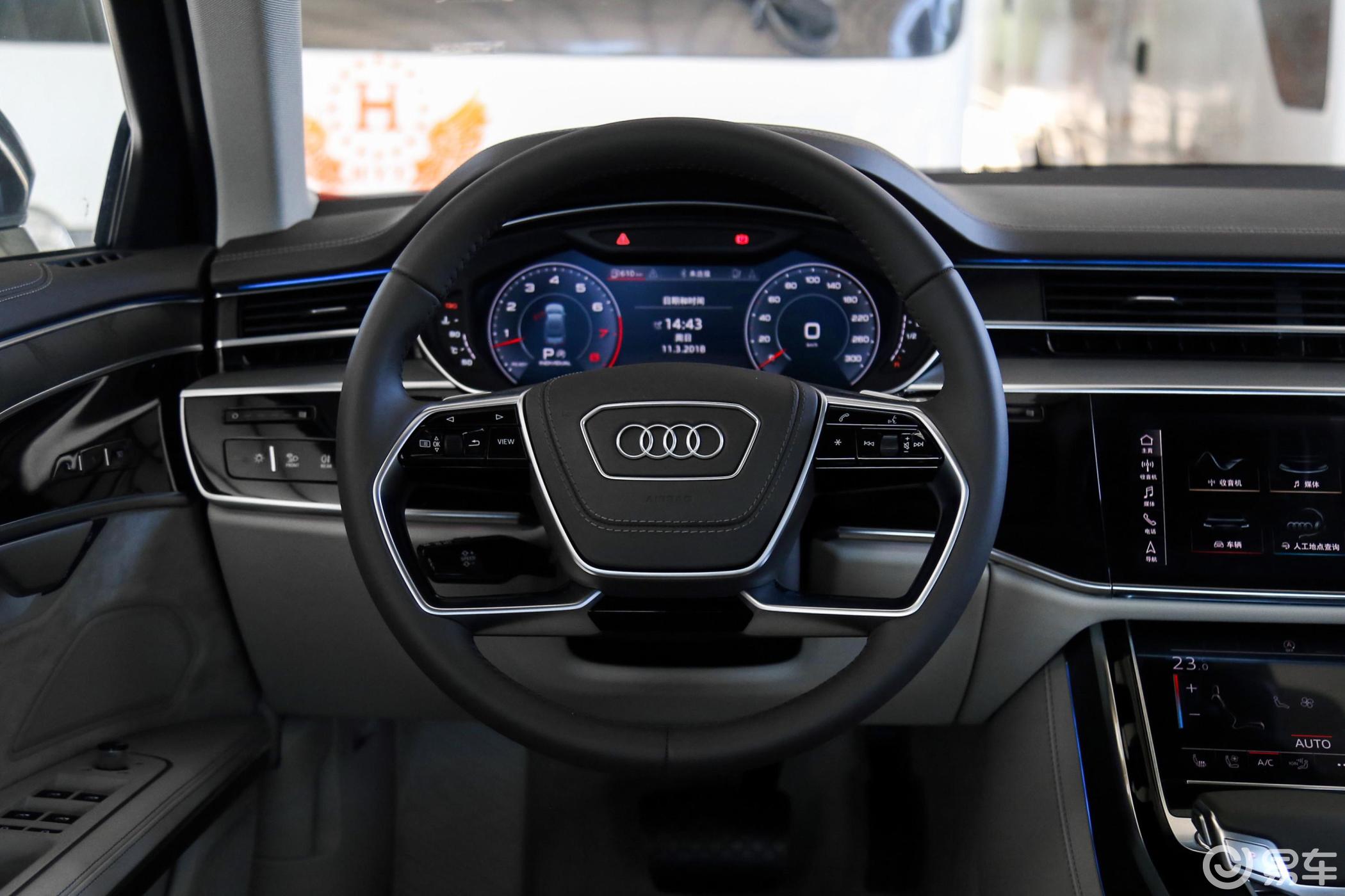 【奥迪a8l2018款55 tfsi quattro 豪华版方向盘汽车图片-汽车图片大全