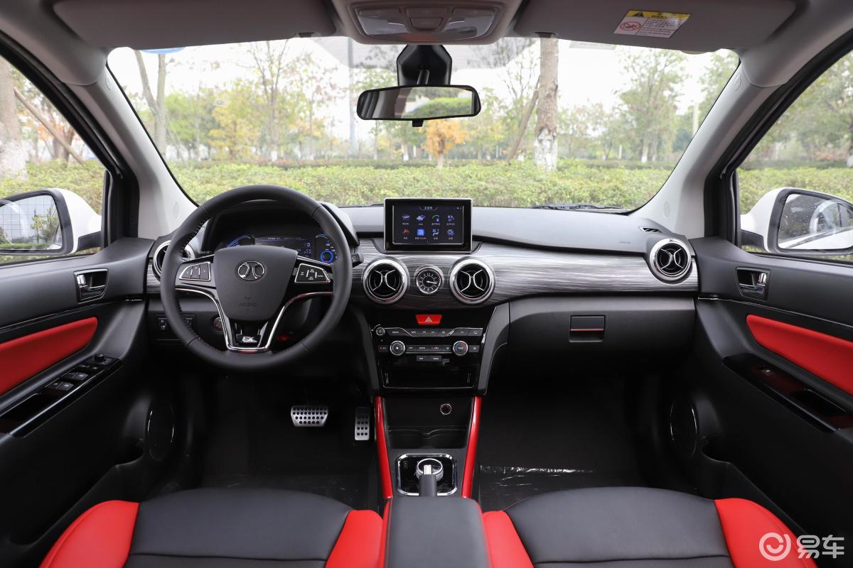 【北汽新能源ex2018款ex360 新潮版内饰汽车图片-汽车图片大全】-易车