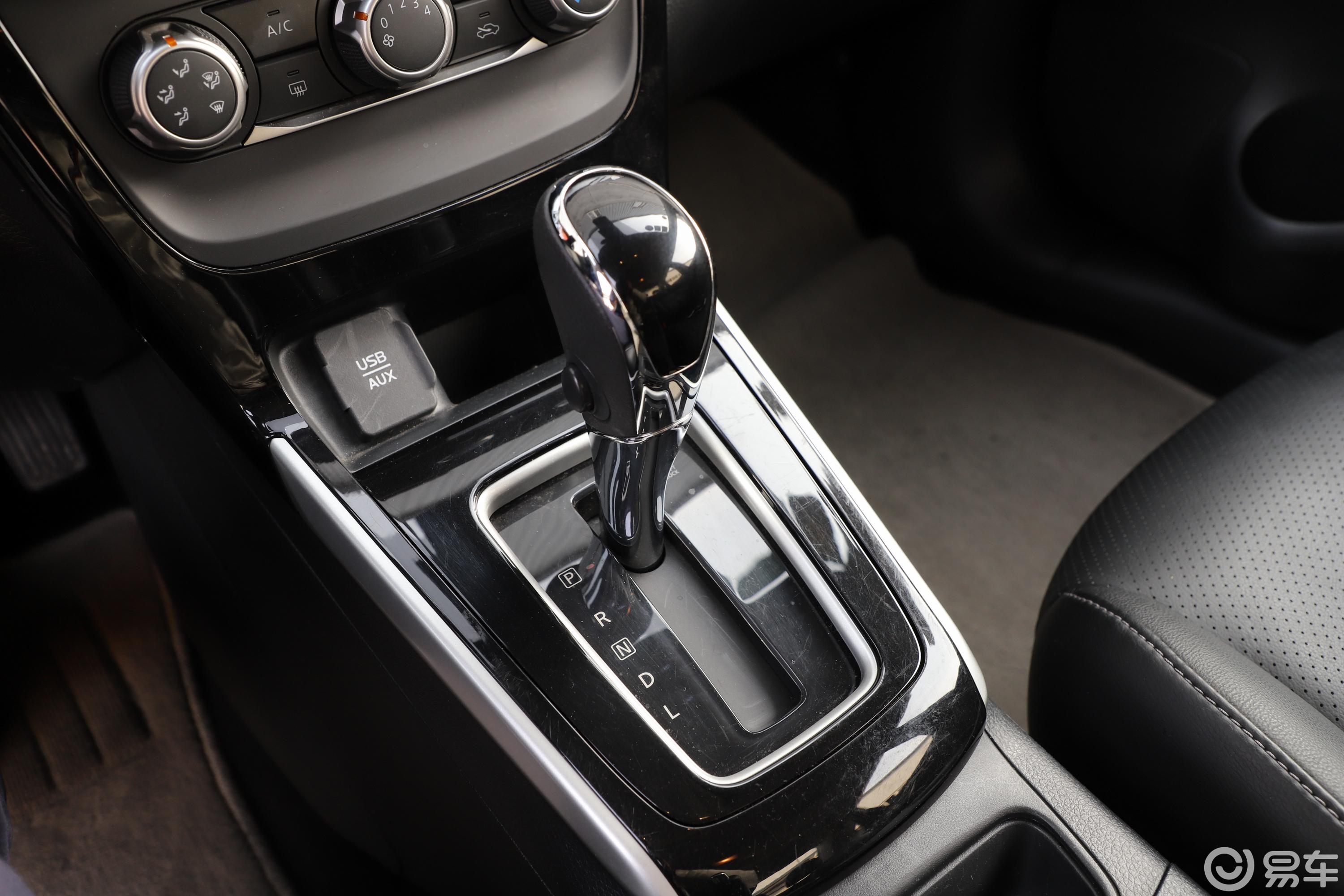 6xv  cvt 智尊版换挡杆汽车图片-汽车图片大全】-易车