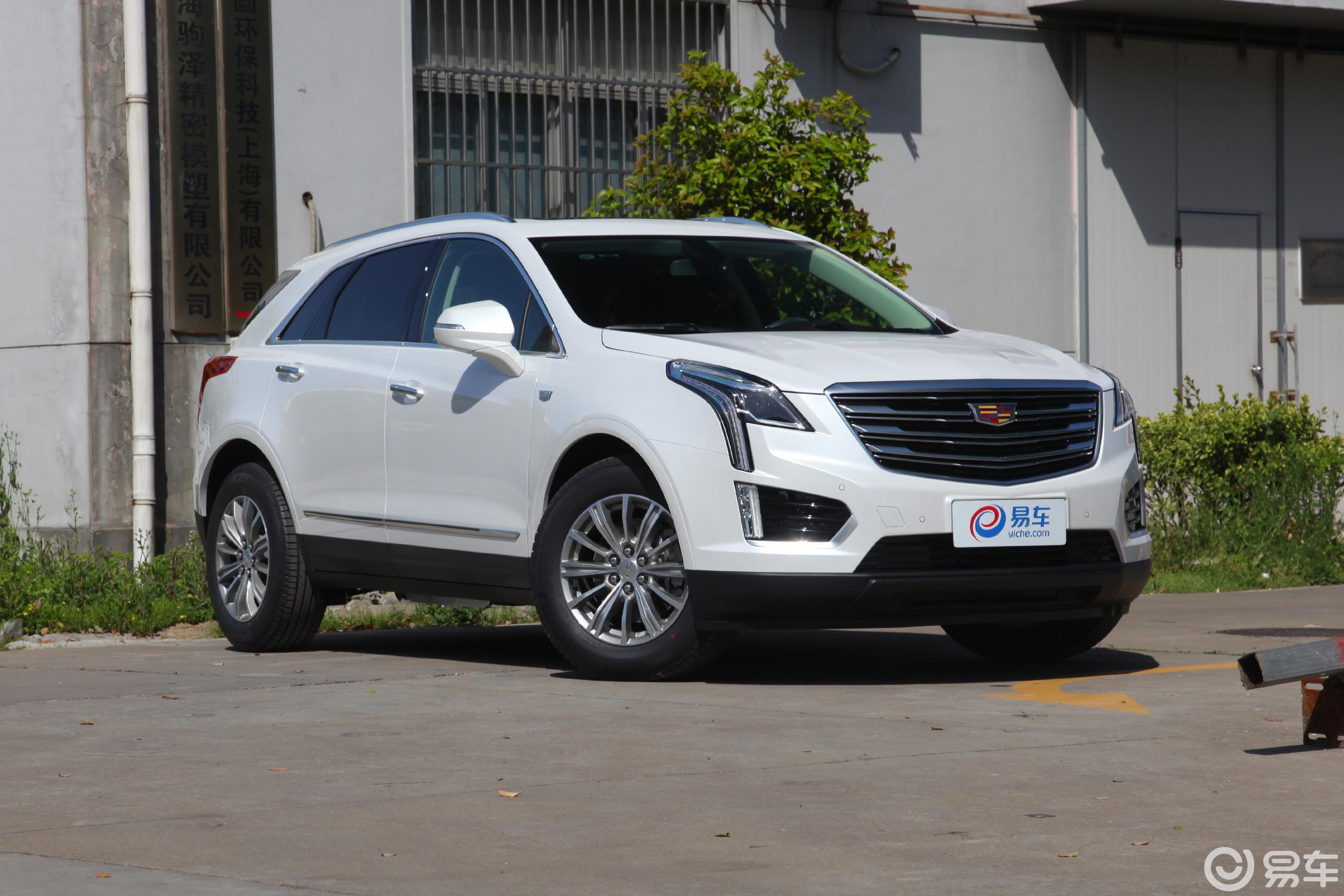 【凯迪拉克xt52018款28t 四驱 豪华型侧前45度车头向右水平汽车图片