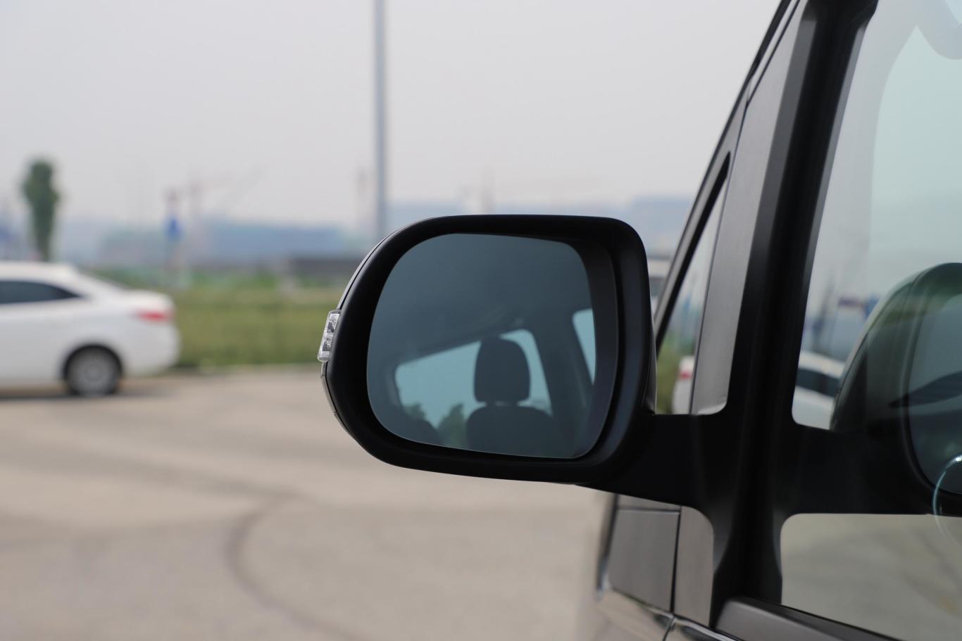 瑞风m3宜家版 1.6l 手动 豪华版后视镜镜面