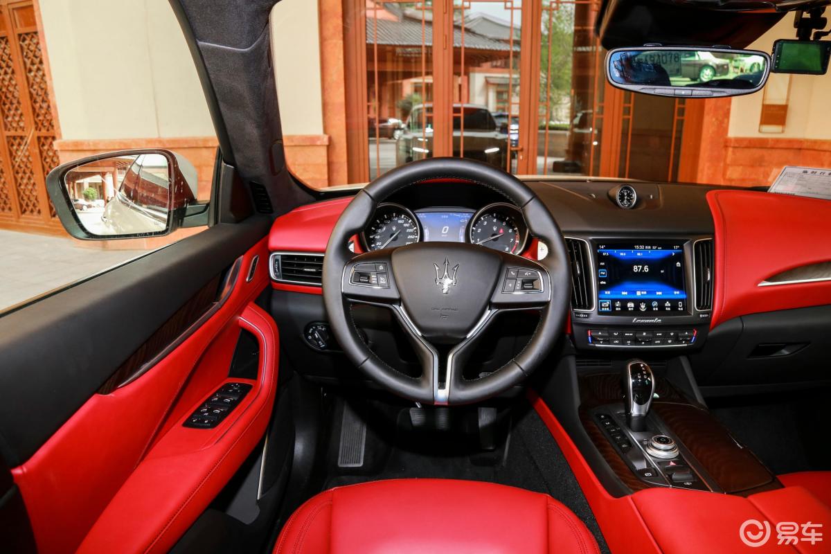 玛莎拉蒂  levante  2018款  2019款  2018款  2016款  430hp 运动版