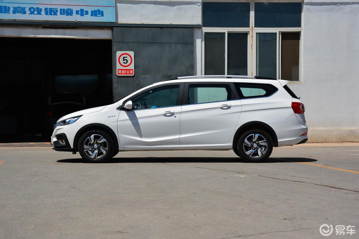 【宝骏310w2018款1.