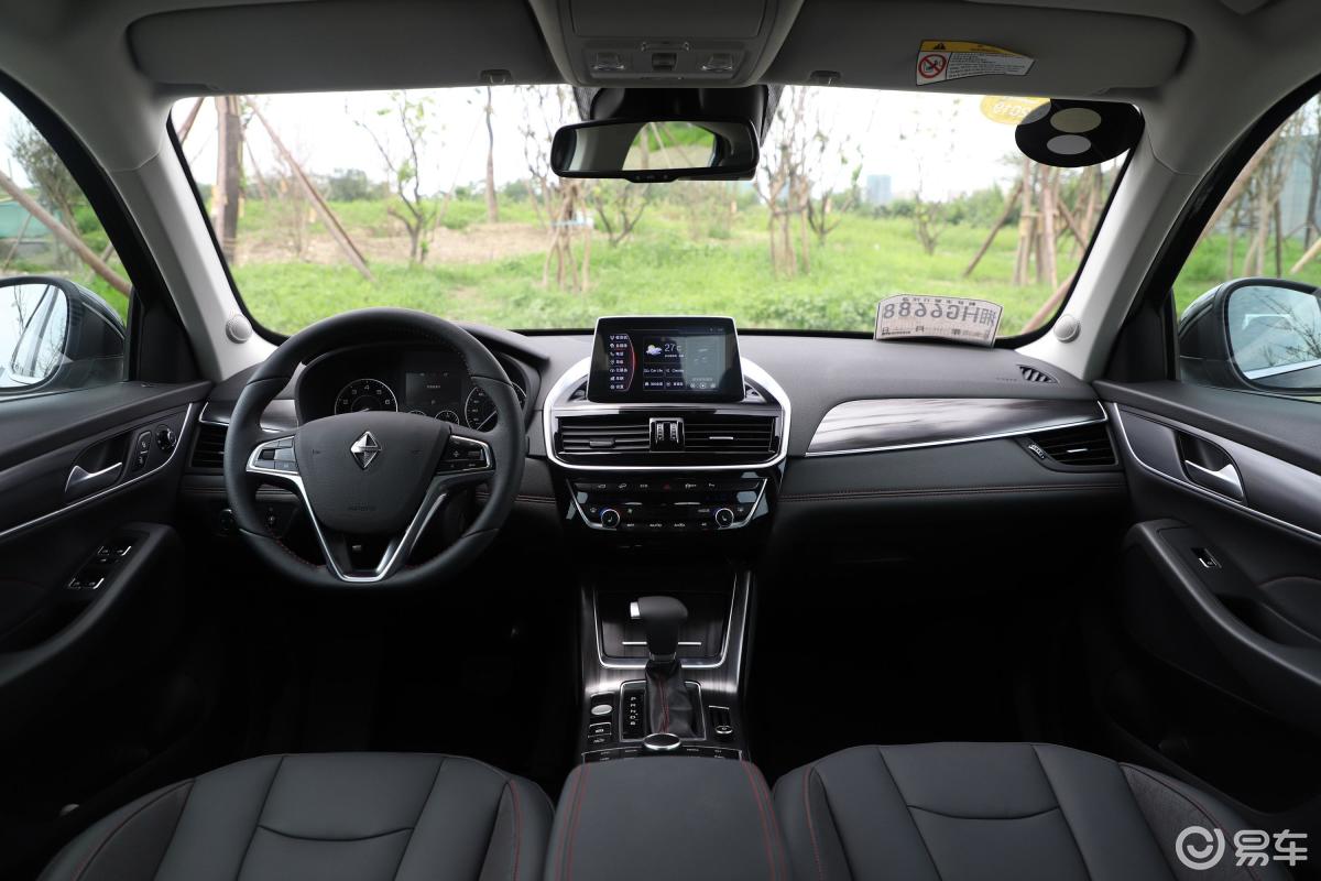 【宝沃bx62018款28t 四驱 gt至酷版内饰全景正拍汽车图片-汽车图片