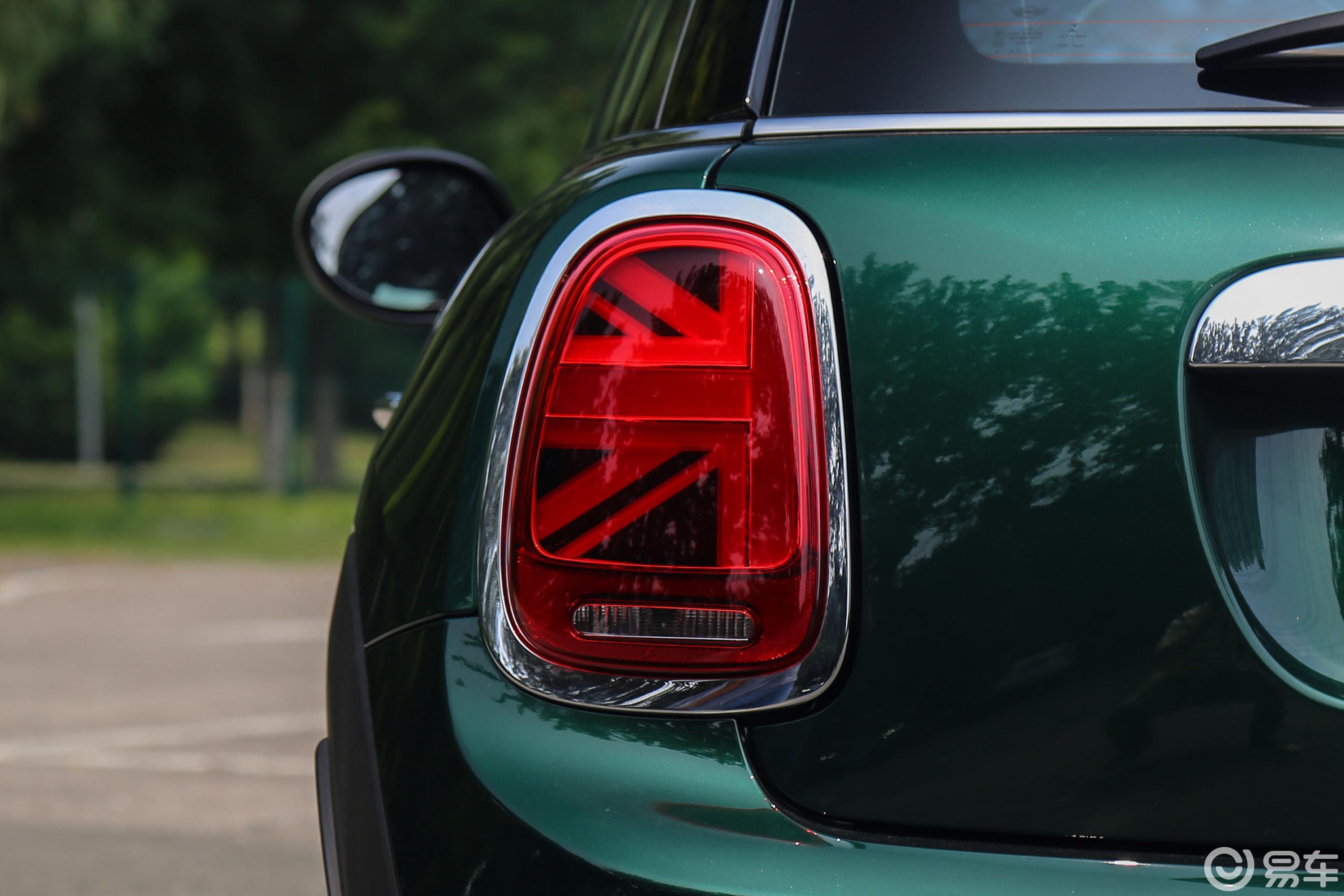 1.5t cooper 双离合 艺术家 三门版