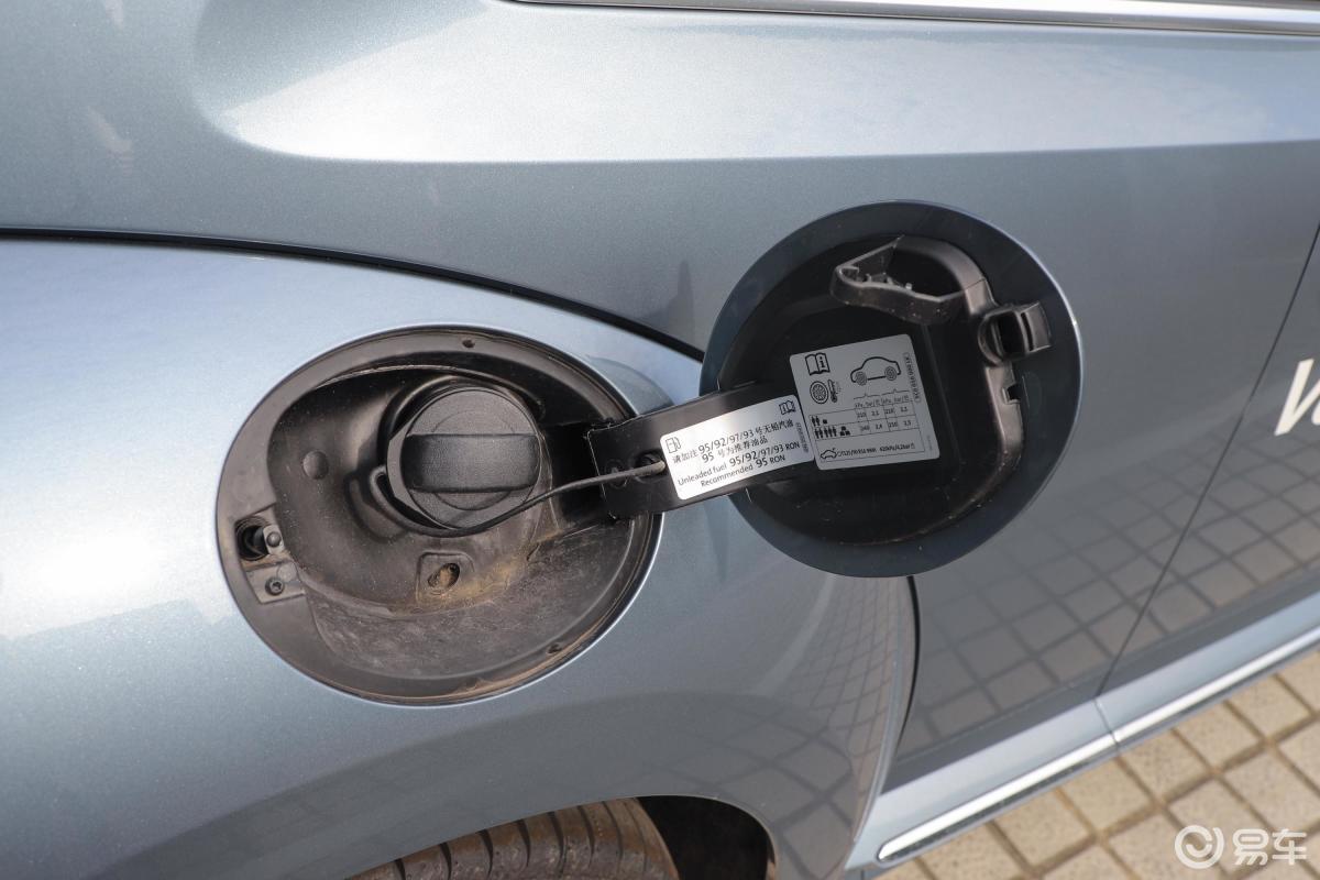 【甲壳虫2018款280tsi 至乐版油箱盖汽车图片-汽车图片大全】-易车