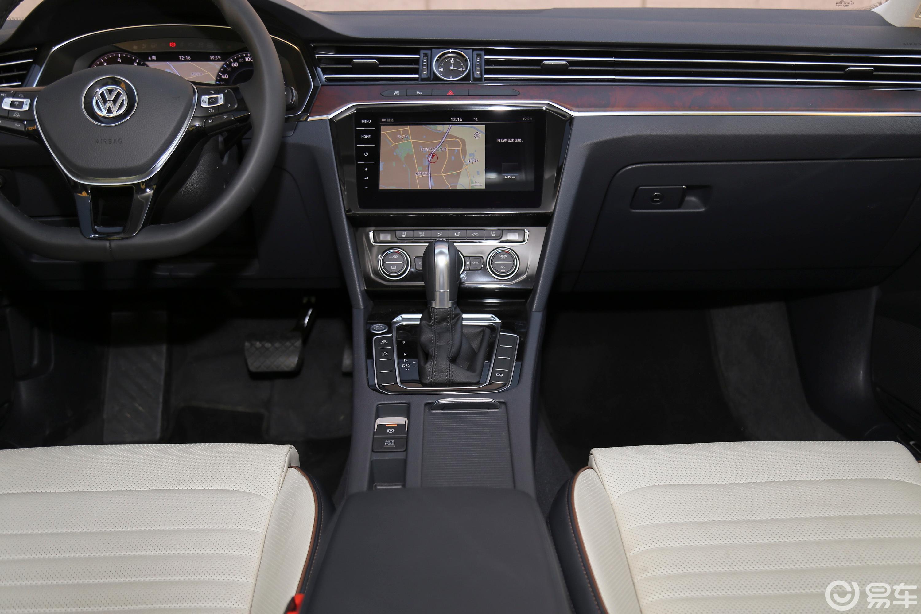 一汽-大众  迈腾 2018款 2020款  2019款  2018款  2017款  2016款