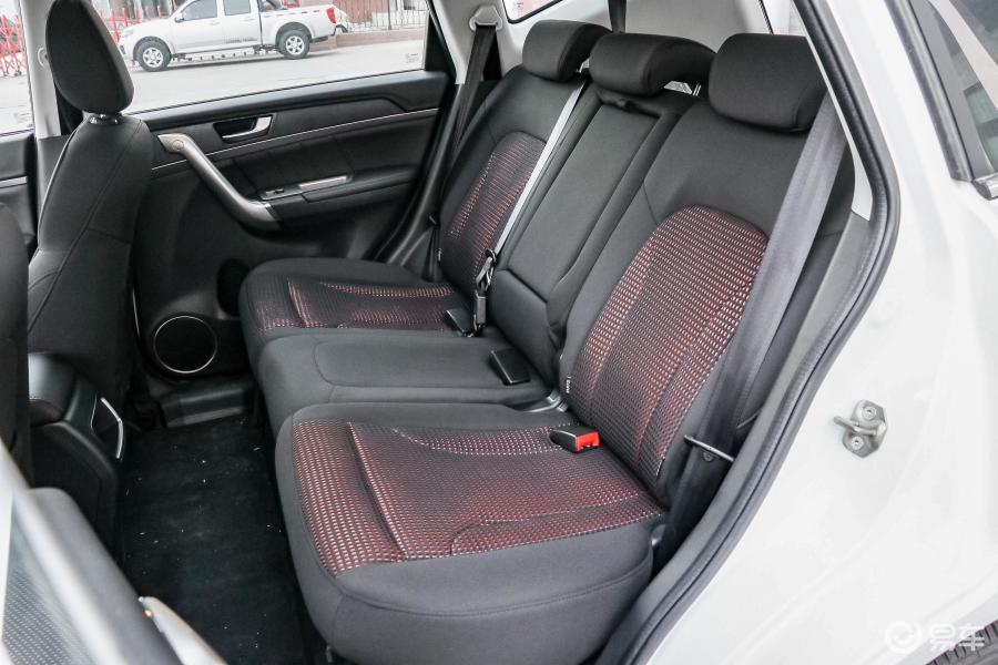 5t 双离合 都市版后排座椅汽车图片-汽车图片大全】-易车