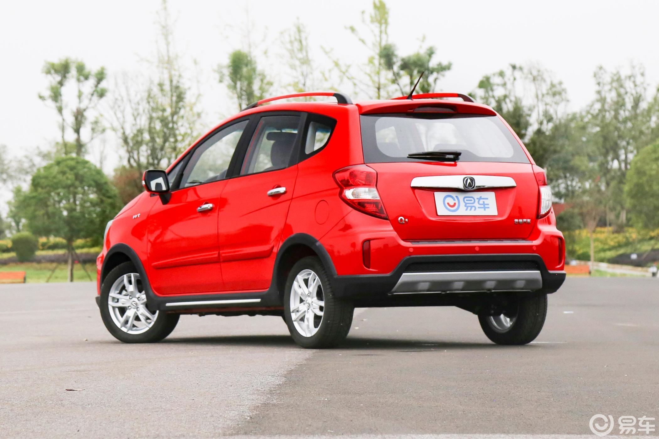 云雀汽车  全界q1  2018款  2018款  1.4l 手动 天窗导航版  1.