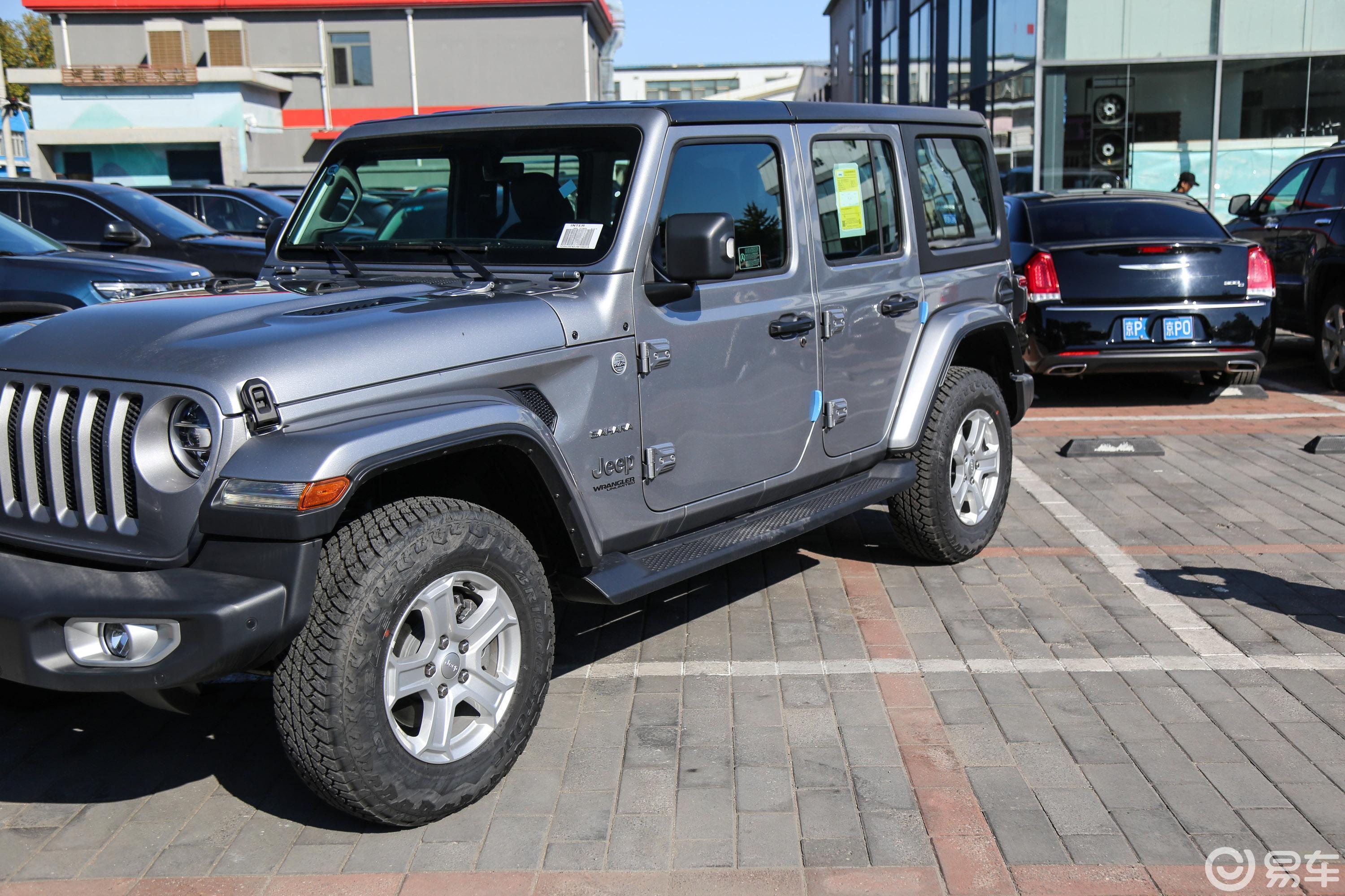 【牧马人2018款2.0t sahara四门版外观汽车图片-汽车图片大全】-易车