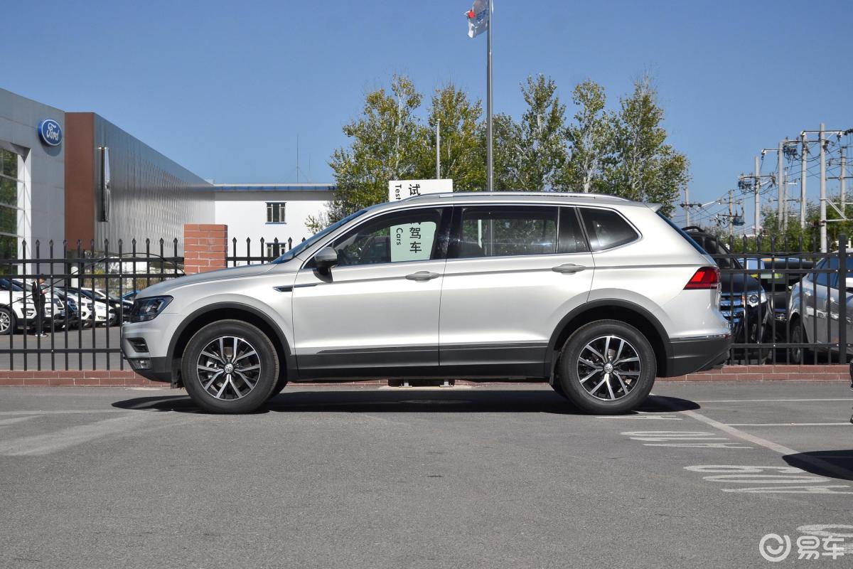 【途观l2018款330tsi 双离合 两驱 豪华版正后水平汽车图片-汽车图片