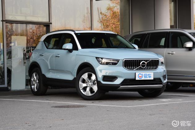 图集:2019款 沃尔沃xc40 t4 四驱 子夜亚马逊蓝