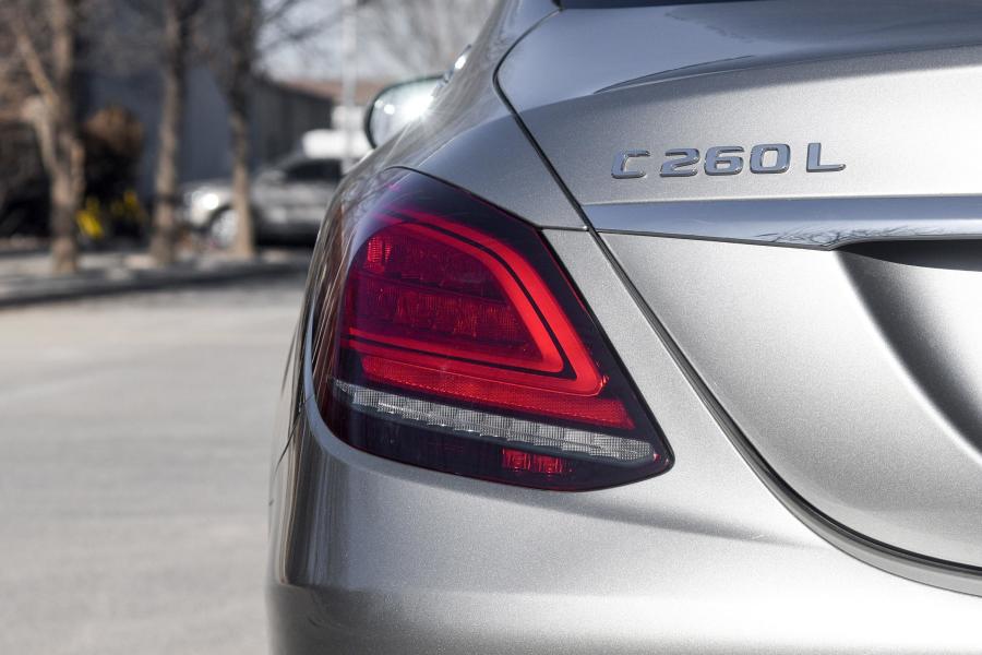 【奔驰c级2019款c 260 l 4matic外观汽车图片-汽车图片大全】-易车