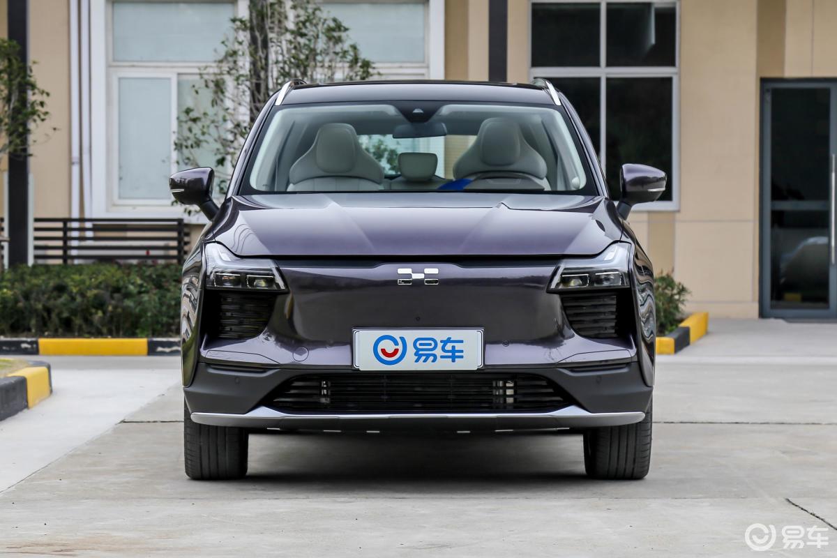 【爱驰u52019款pro 侧前45度车头向右水平汽车图片-汽车图片大全】