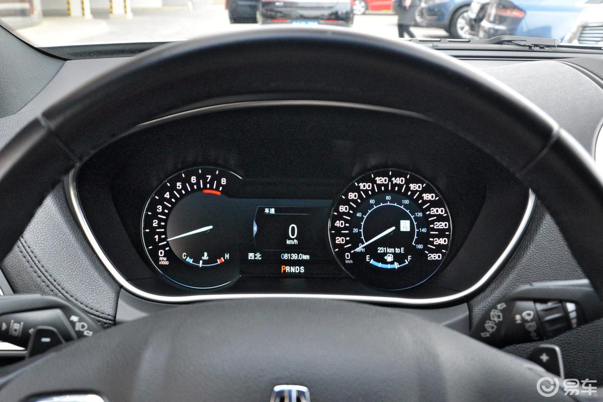 0t 手自一体 四驱 尊雅版仪表盘汽车图片-汽车图片大全】-易车