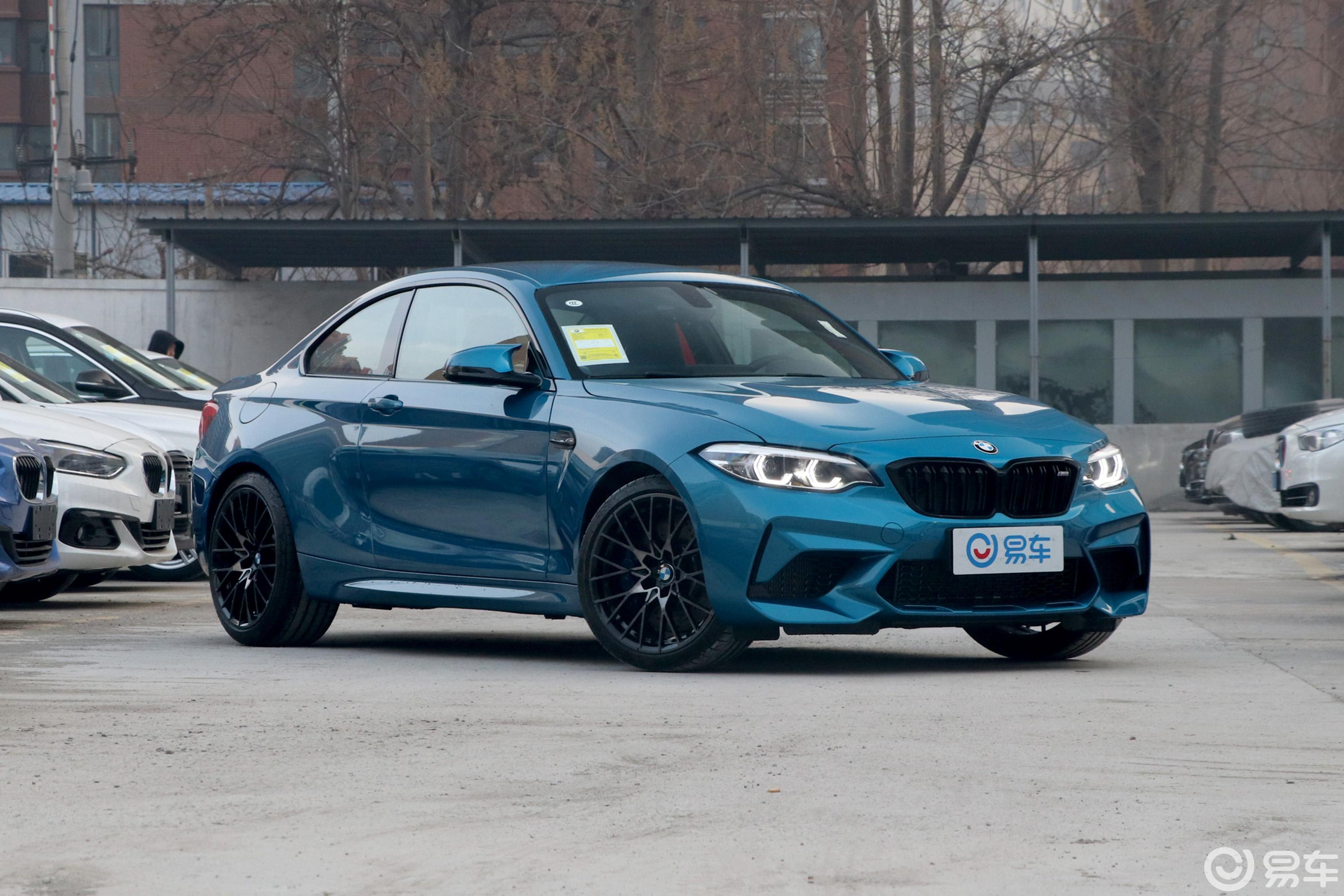 【宝马m22018款m2 雷霆版侧前45度车头向右水平汽车图片-汽车图片大全