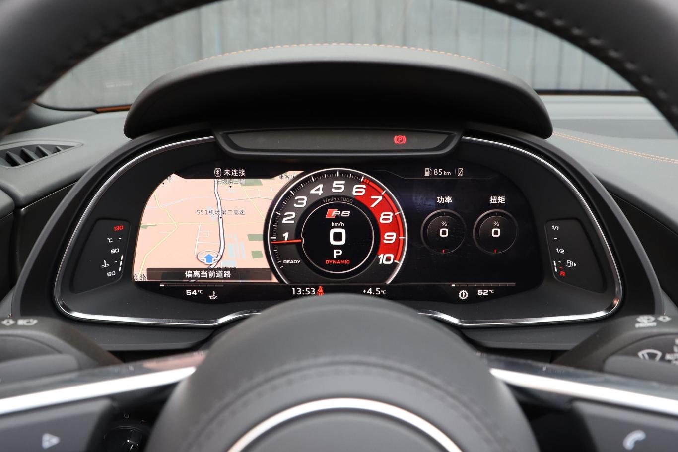 奥迪r8v10 spyder仪表盘