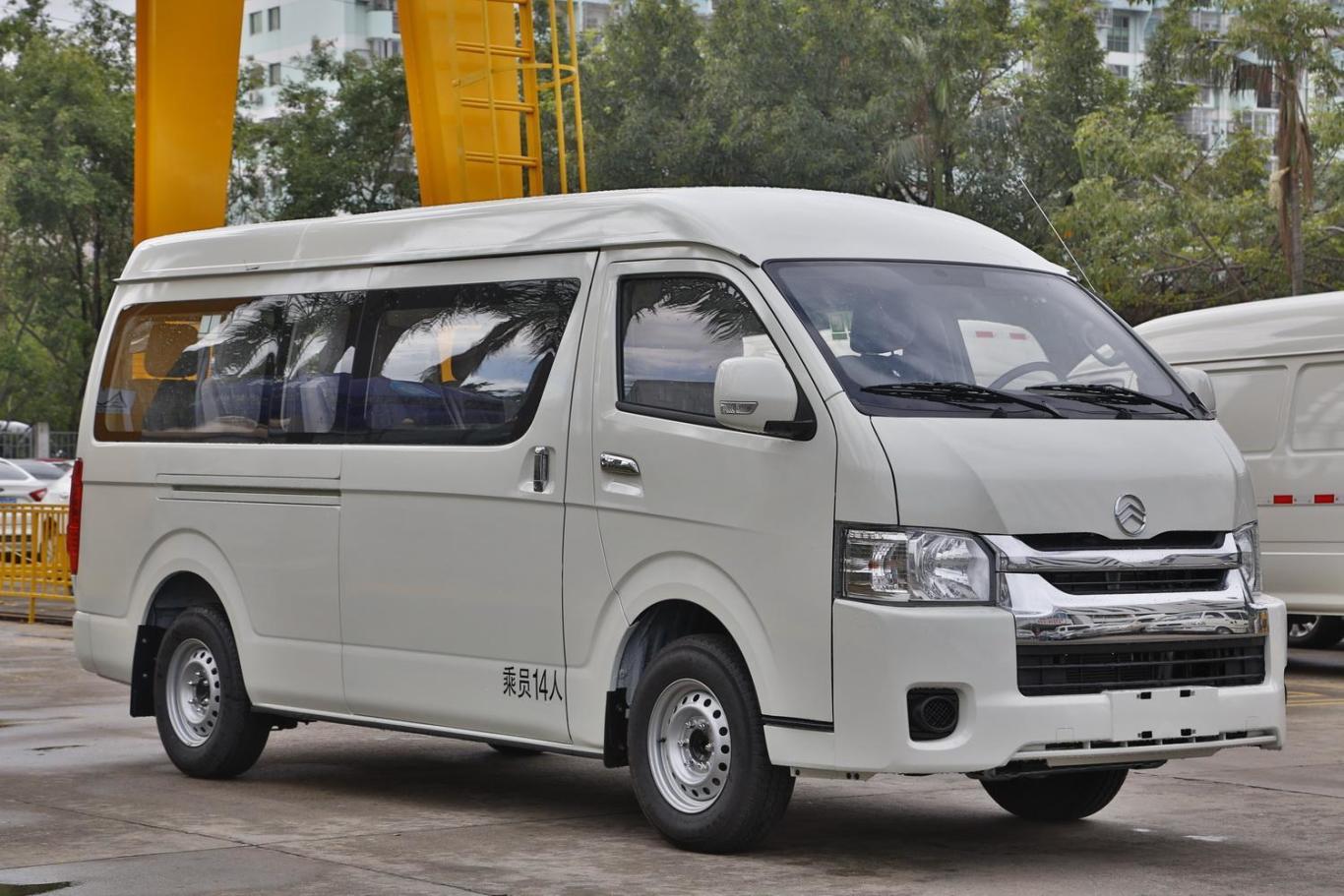 【金旅窄体大海狮图片-汽车图片大全】-易车