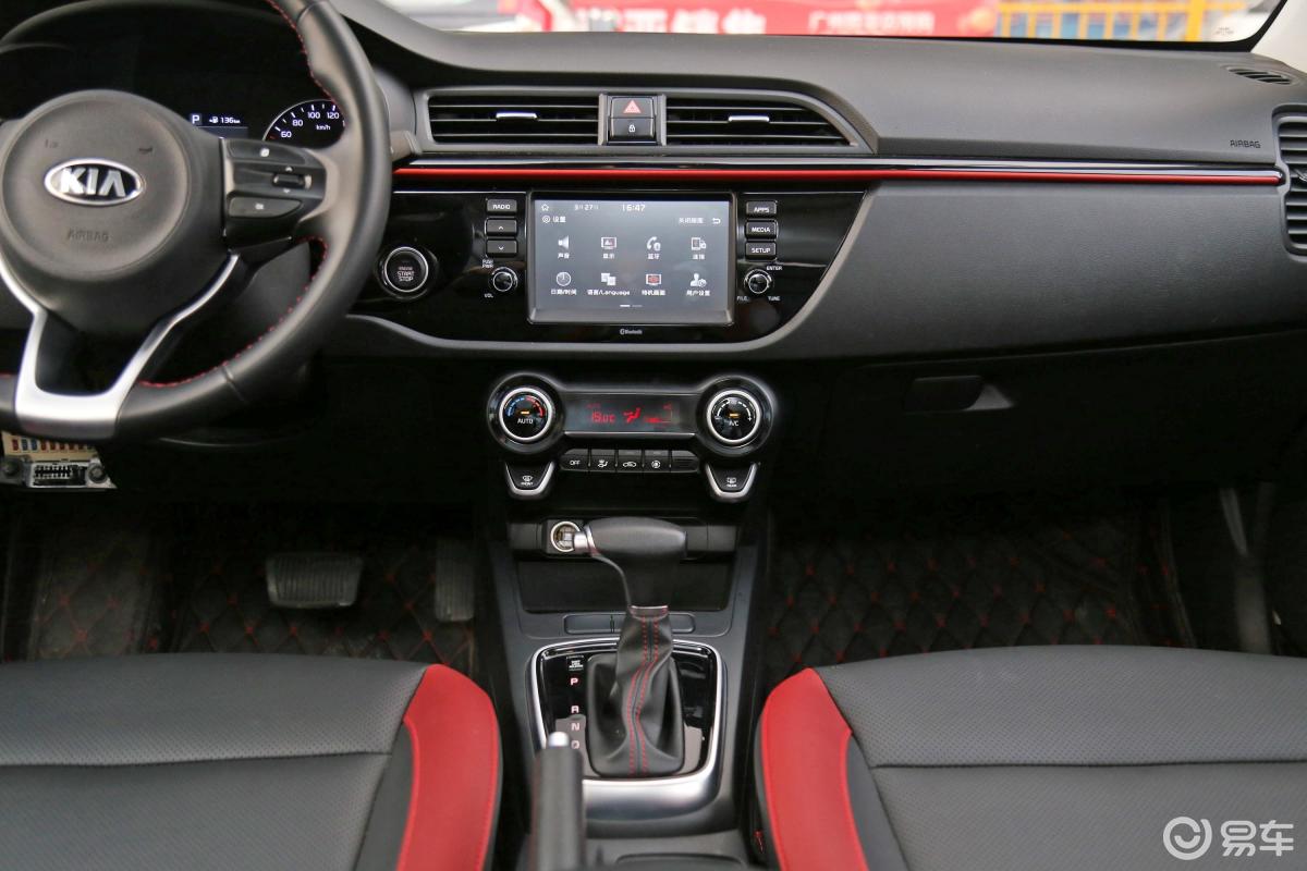 6l 手自一体 灵动天窗版中控台整体汽车图片-汽车图片大全】-易车