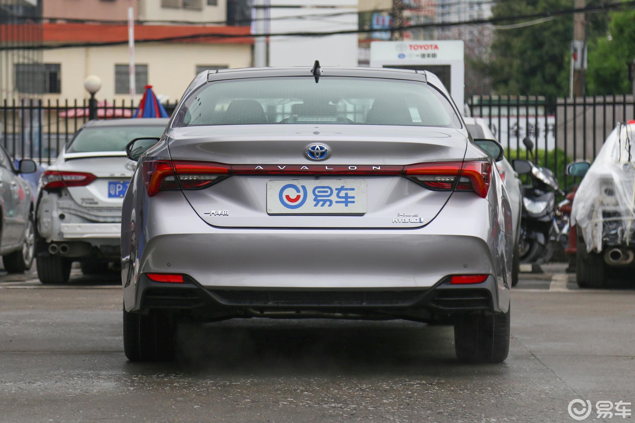 【亚洲龙2019款双擎 2.