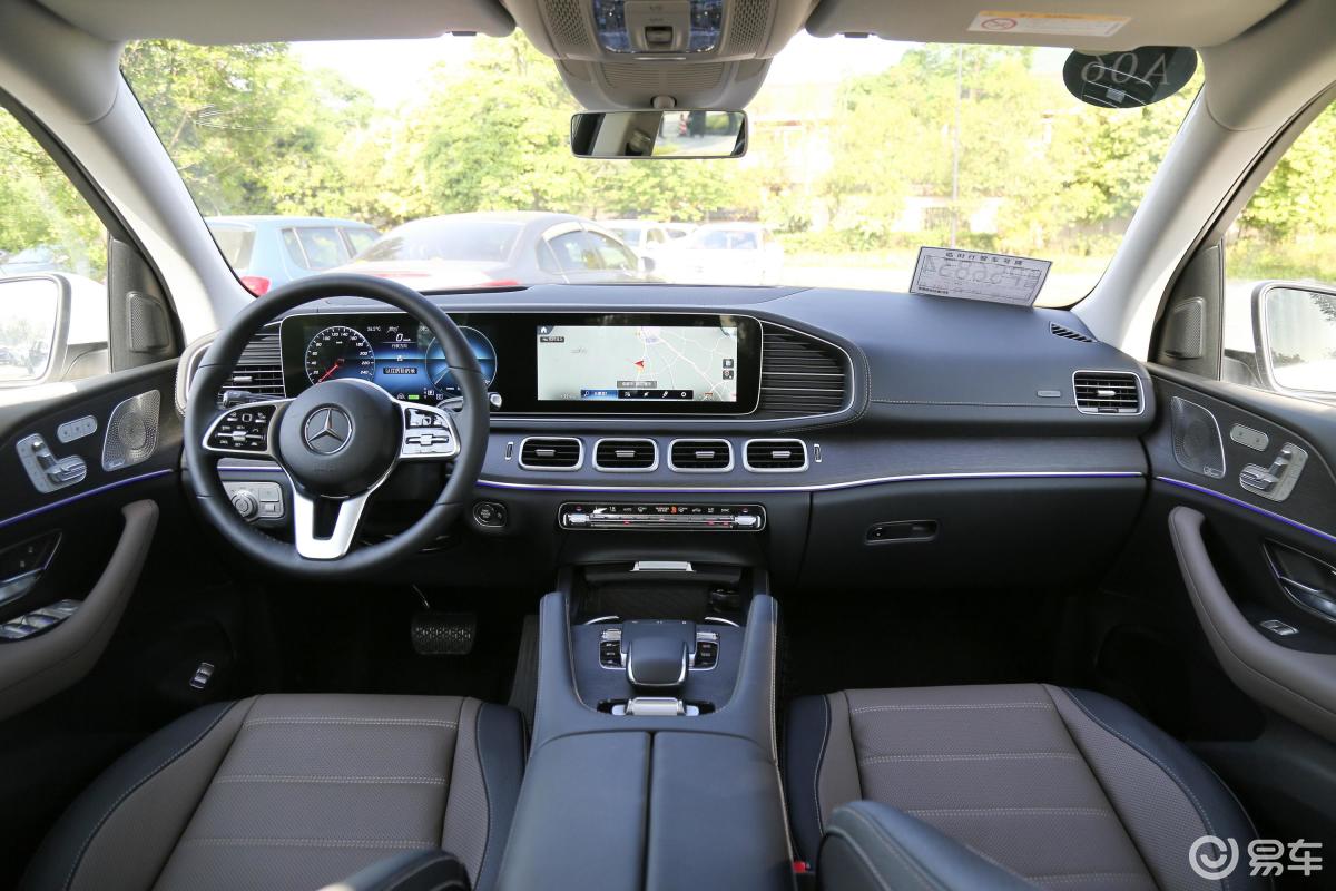 【奔驰gle2020款gle 450 4matic 时尚版内饰全景正拍汽车图片-汽车