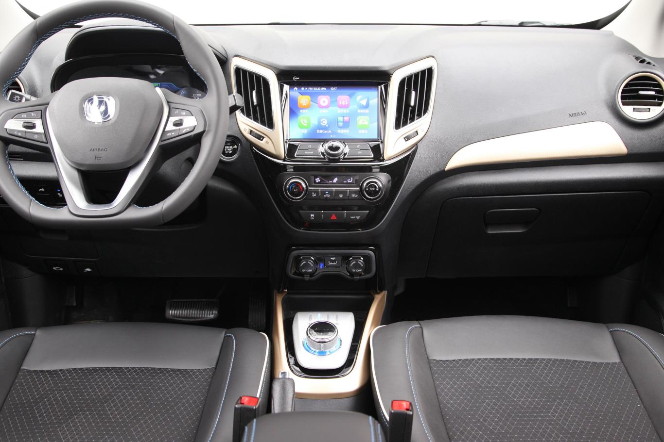 长安cs15 ev400i中控台整体