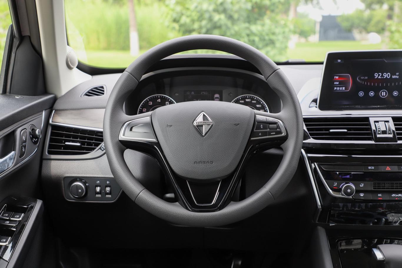 宝沃bx520t 手自一体 新锐型方向盘