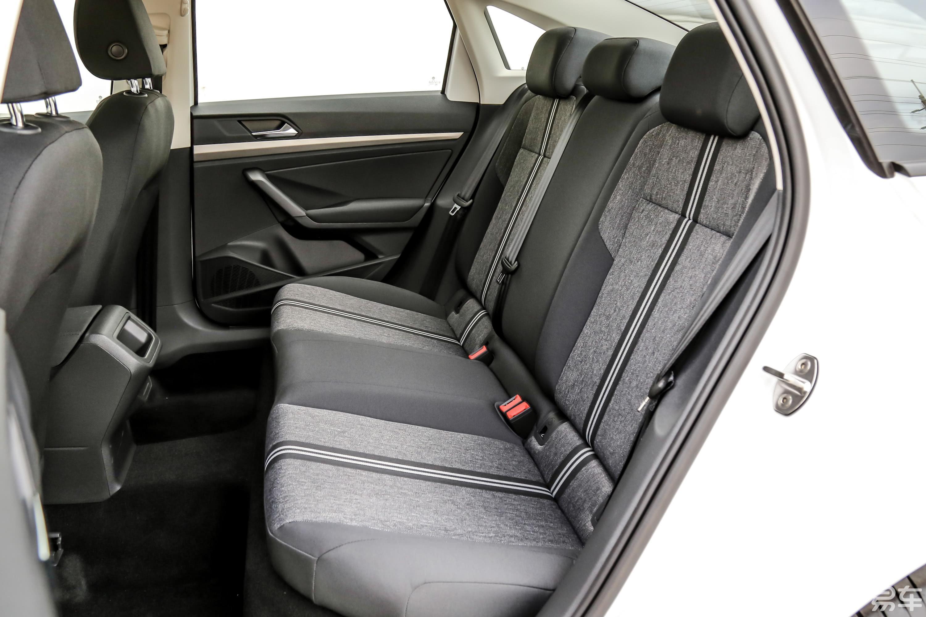 【朗逸纯电2020款基本版后排座椅汽车图片-汽车图片大全】-易车