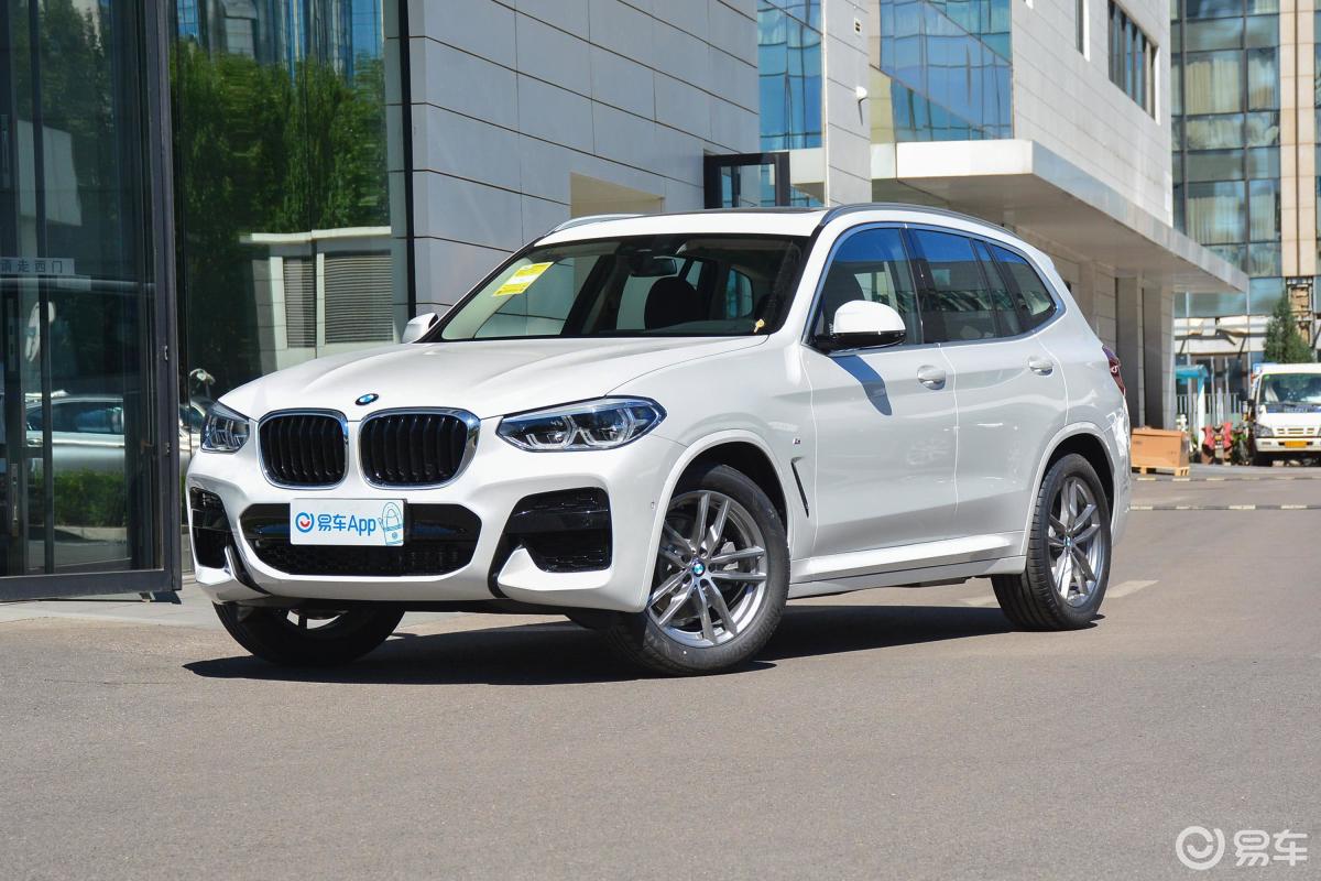 【宝马x32020款xdrive 25i m运动套装侧前45度车头向左水平汽车图片