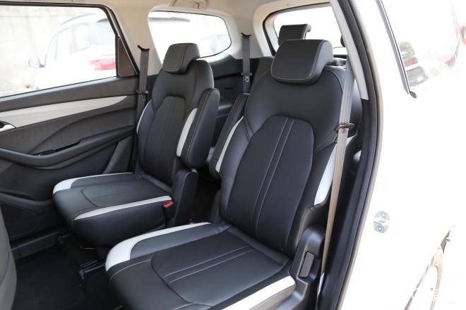 油耗低放心开宝骏360成交价548万起