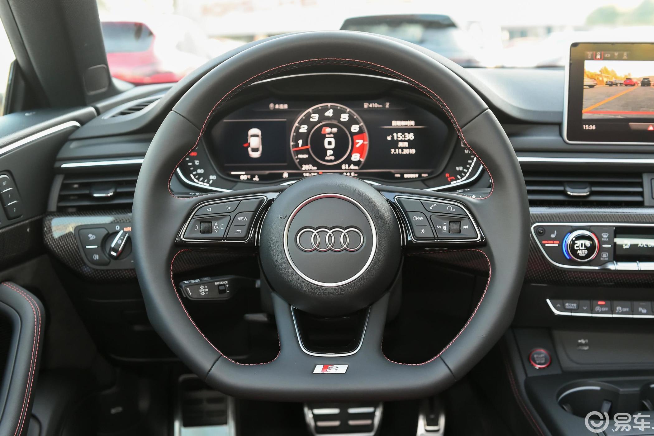 【奥迪s52017款sportback方向盘汽车图片-汽车图片大全】-易车