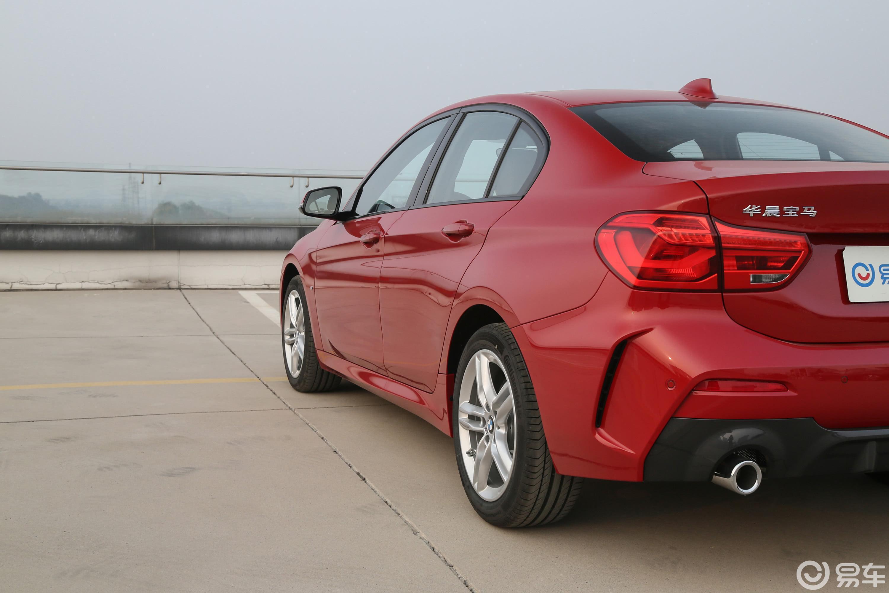 【宝马1系2020款120i m运动套装外观汽车图片-汽车图片大全】-易车